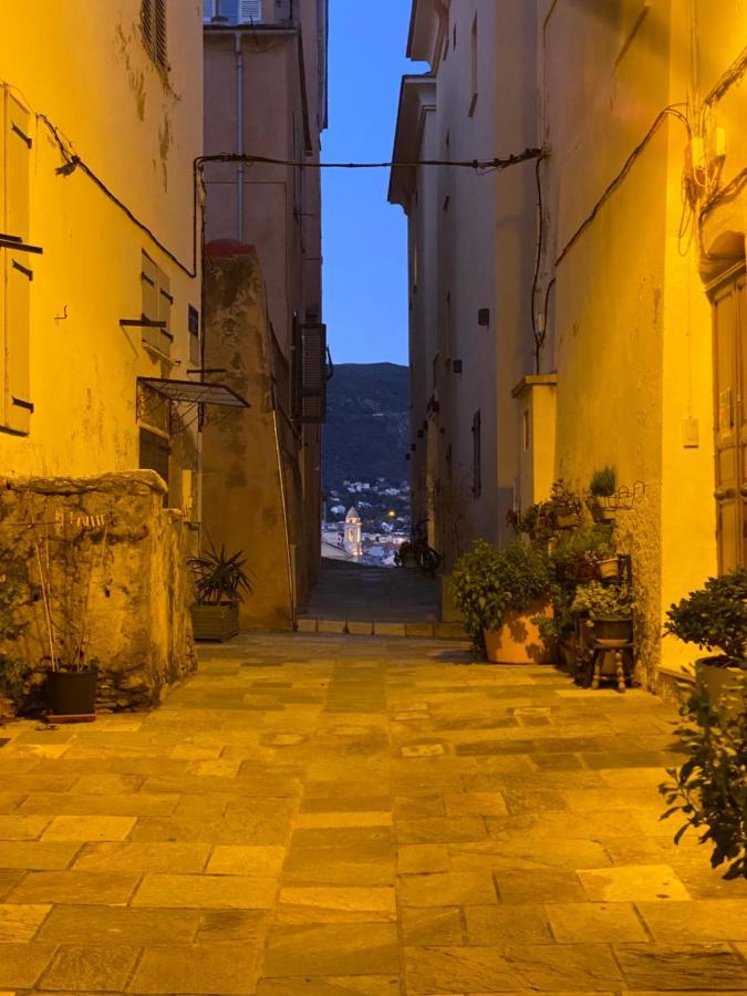 Bastia Citadelle: Superbe Appartement Eksteriør billede