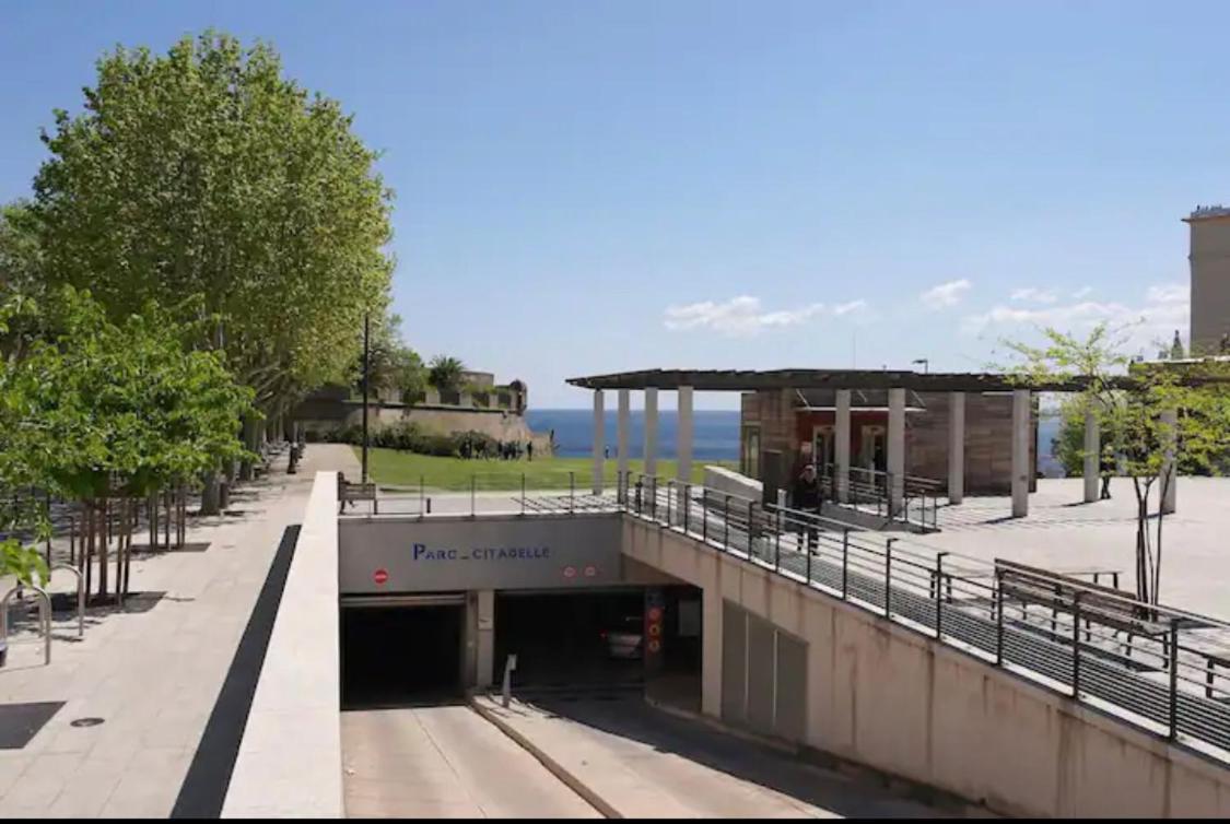 Bastia Citadelle: Superbe Appartement Eksteriør billede